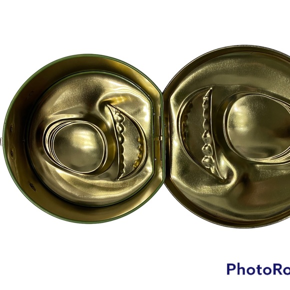 2 MONSTERS Inc. Tin Lunchboxes - Picture 7 of 8